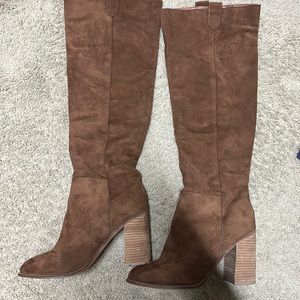 Mi.iM tall suede boots size 9